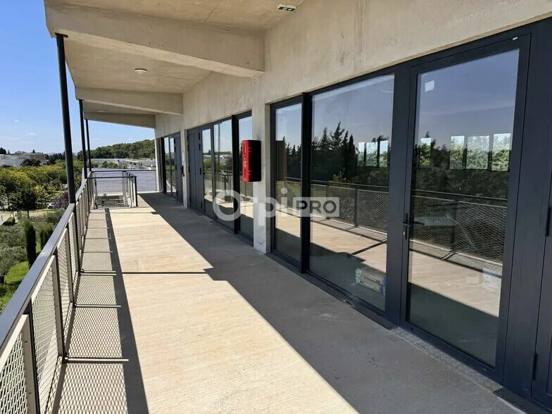 Office in Avignon to rent - Building Photo - Image 1 of 4