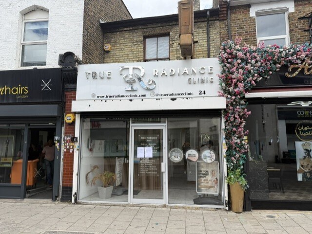 24 London Rd, Enfield to rent Building Photo- Image 1 of 2