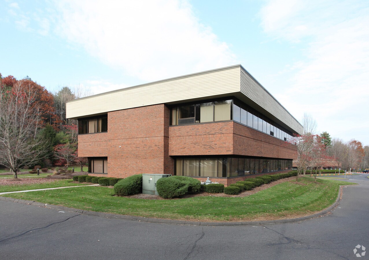 200 Fisher Dr, Avon 06001 Office for Rent