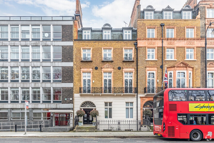 48-49 Russell Sq, London to rent - Building Photo - Image 2 of 7