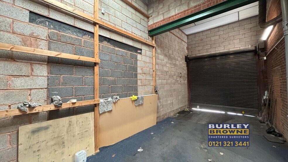 Northgate, Aldridge to rent - Building Photo - Image 3 of 13