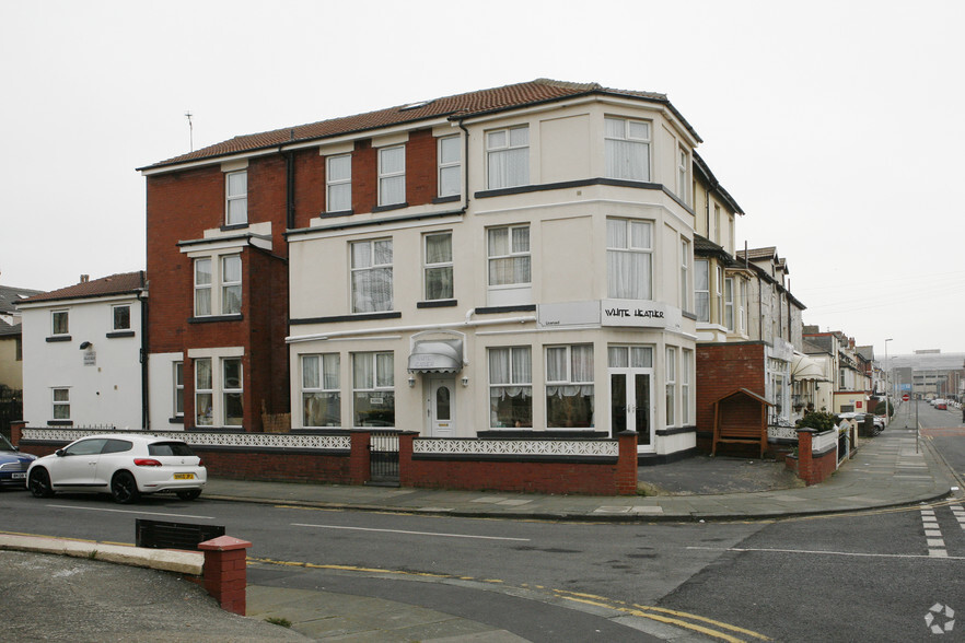 15 Yates St, Blackpool for sale - Primary Photo - Image 1 of 1