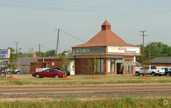 1675 University Blvd, Jackson, MS for sale Building Photo- Image 1 of 1