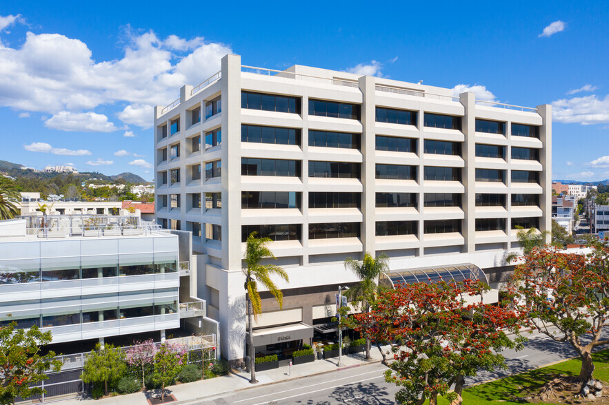 11777 San Vicente Blvd, Los Angeles, CA for sale - Building Photo - Image 1 of 1