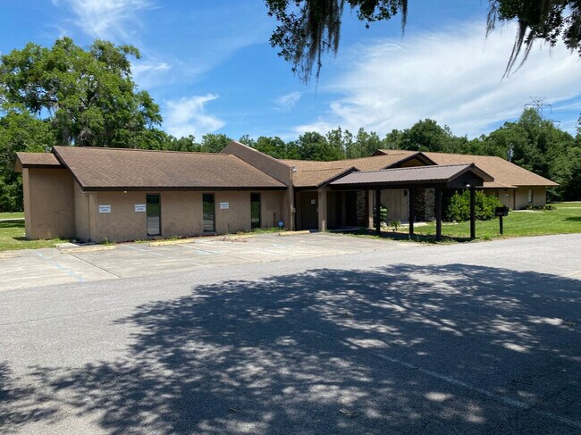 More details for 7655 E Highway 25, Belleview, FL - Office to Rent