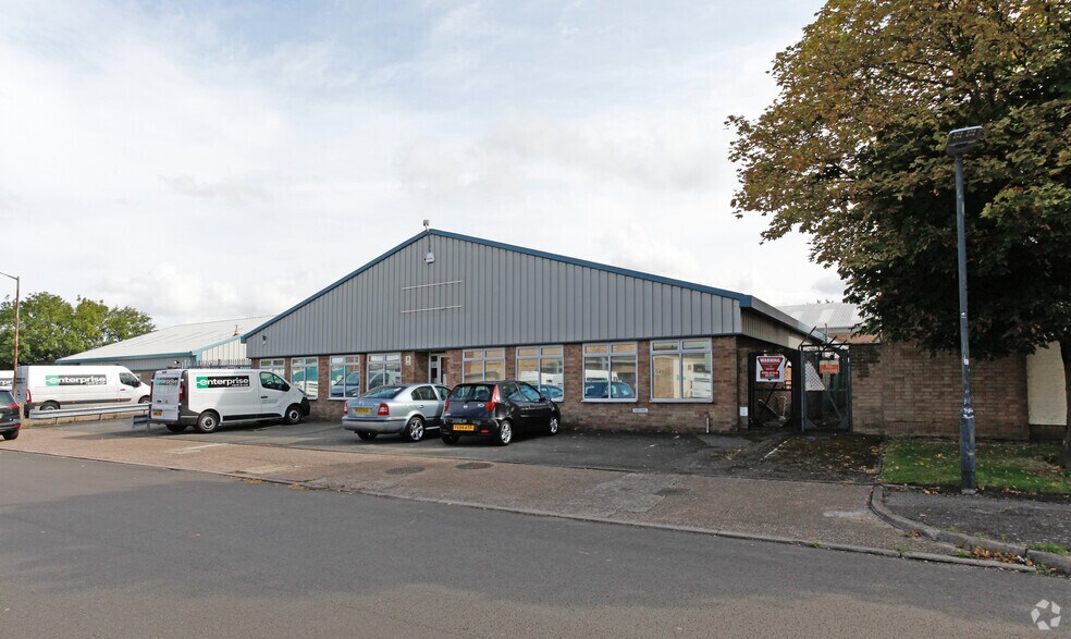 20 Caswell Rd, Leamington Spa for sale - Building Photo - Image 1 of 1