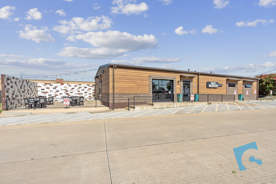 110 Lamar St, Keller, TX for sale - Building Photo - Image 1 of 18