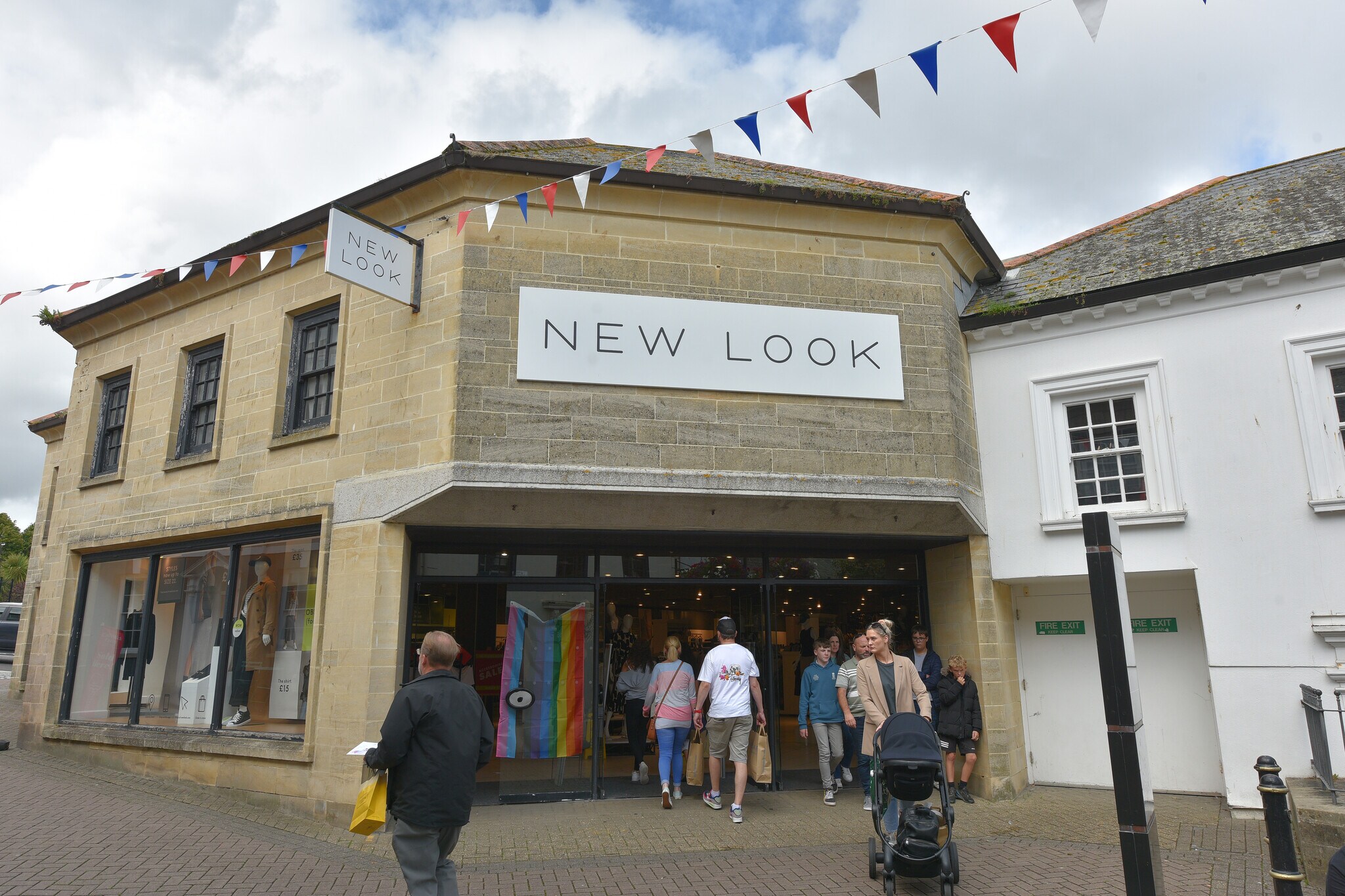 90 Pydar St, Truro for sale Building Photo- Image 1 of 1