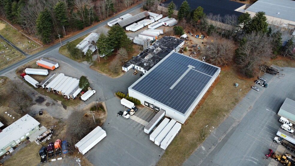 378 Long Plain Rd, South Deerfield, MA for sale - Building Photo - Image 1 of 8