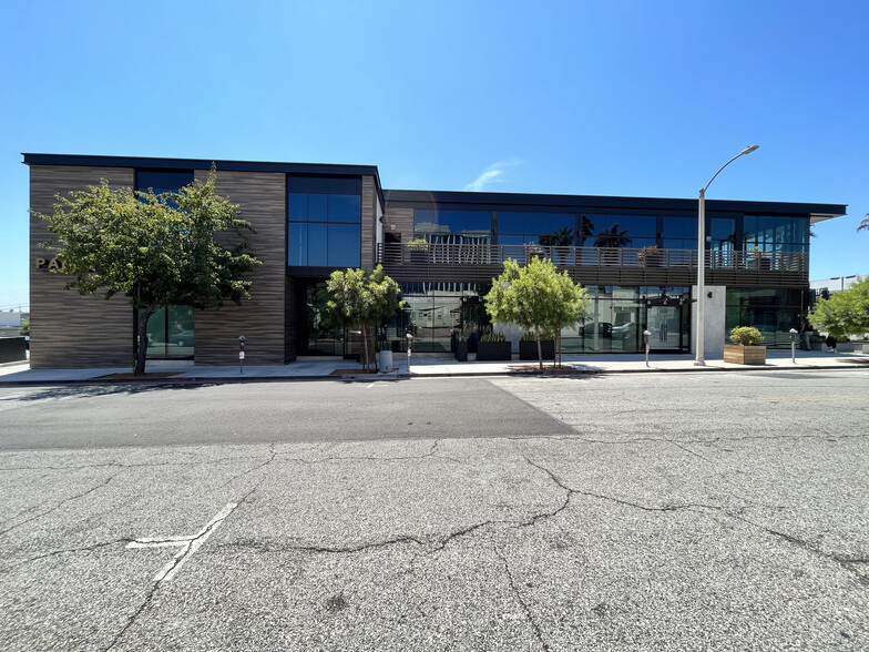 3032 Wilshire Blvd, Santa Monica, CA for rent - Building Photo - Image 2 of 7