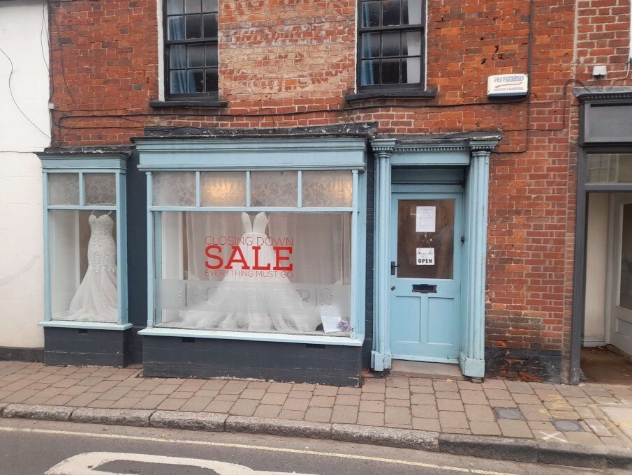 Market Cross, Sturminster Newton for sale Primary Photo- Image 1 of 1