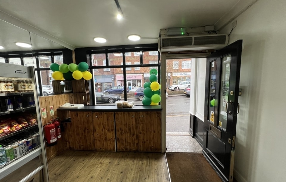 15 High St, Westerham to rent Interior Photo- Image 1 of 6