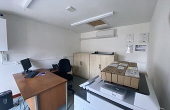 1A King Edward Rd, Bedford to rent Interior Photo- Image 2 of 2