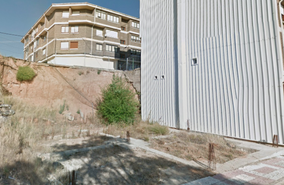 Calle Alta, 9, Herrera de Pisuerga, Palencia for sale Primary Photo- Image 1 of 2