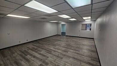 3160 S Valley View Blvd, Las Vegas, NV to rent Building Photo- Image 2 of 8