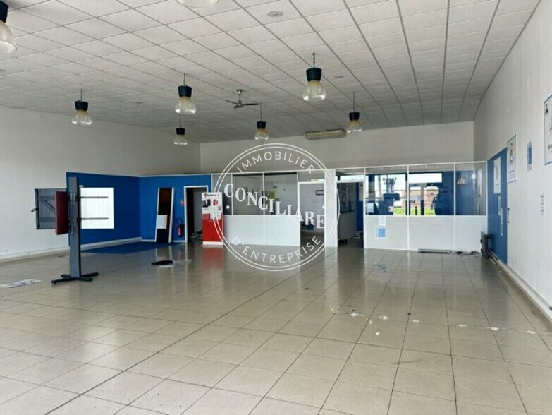 4 Bis Rue Le Corbusier, Balma to rent - Interior Photo - Image 3 of 5
