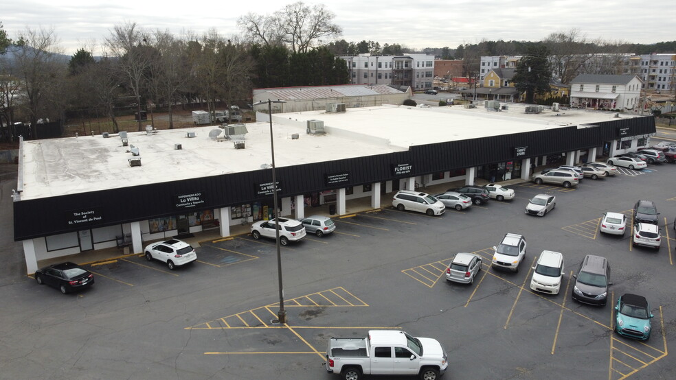 2718-2734 Summers St, Kennesaw, GA for rent - Building Photo - Image 1 of 6