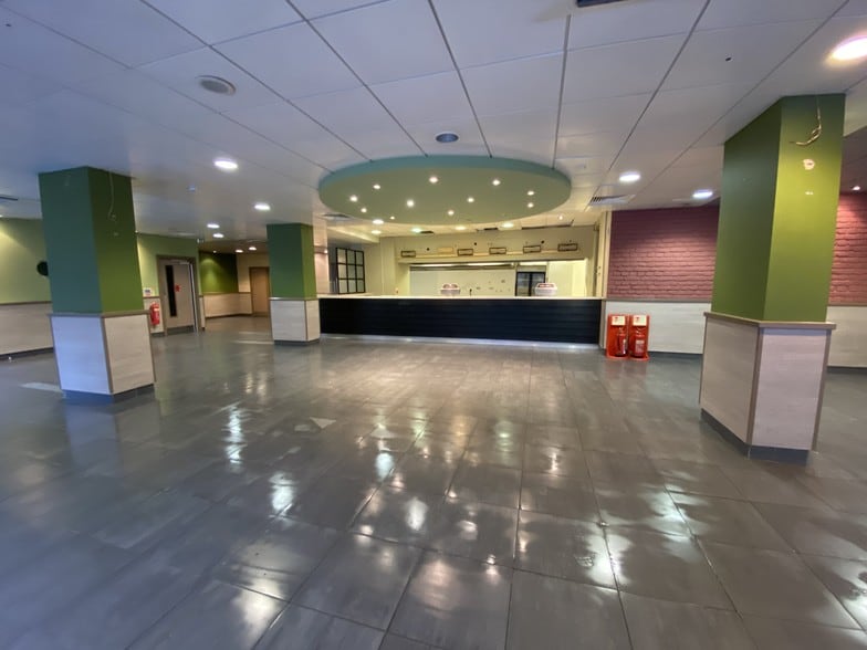 1A-2 High St, Dundee for sale - Interior Photo - Image 3 of 9