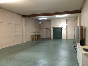 117 W 6th Ave, Vancouver, BC to rent Building Photo- Image 2 of 6