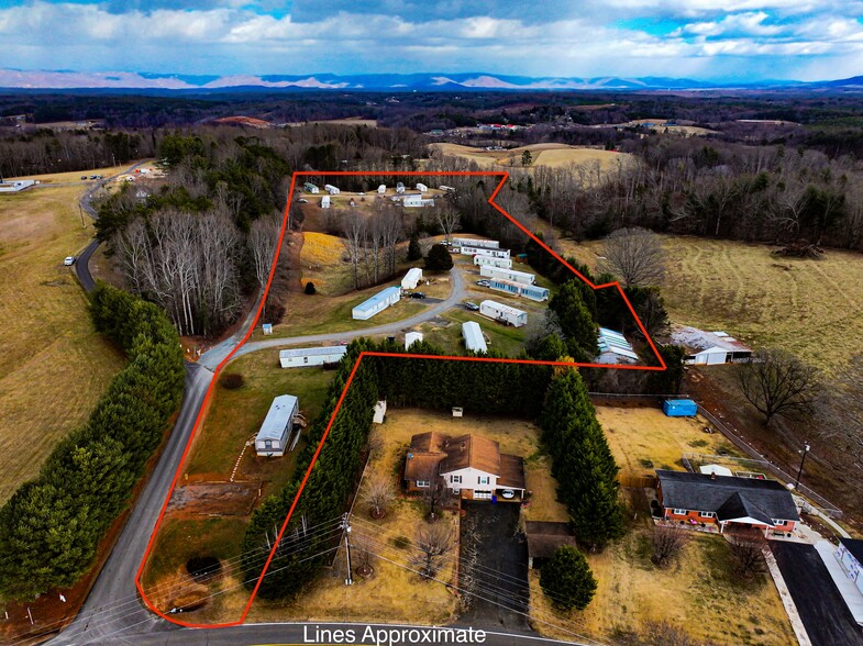 Surry County Mobile Home Park Portfolio portfolio of 3 properties for sale on LoopNet.co.uk - Building Photo - Image 2 of 3