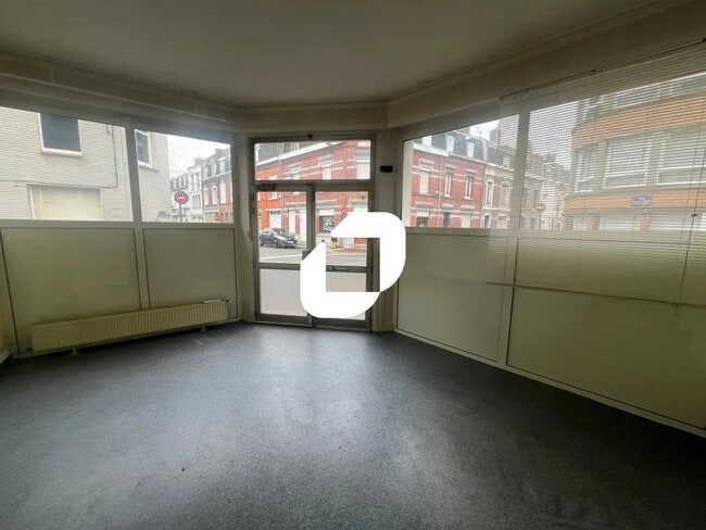 Location Bureaux 300 m²