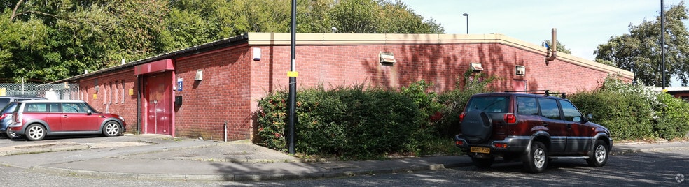 Westfield Ct, Wallsend to rent - Building Photo - Image 2 of 5