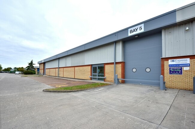 More details for Castlehill Industrial Estate, Horsfield Way Way, Stockport - Industrial to Rent