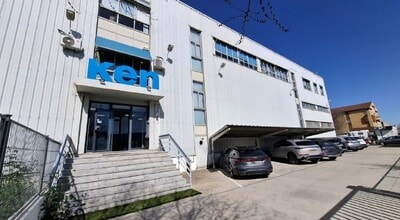 Industrial in Alcorcón, Madrid to rent Building Photo- Image 2 of 9