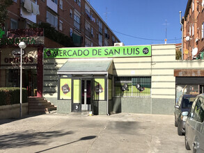 Avenida De San Luis, 76, Madrid, Madrid for sale Primary Photo- Image 1 of 3