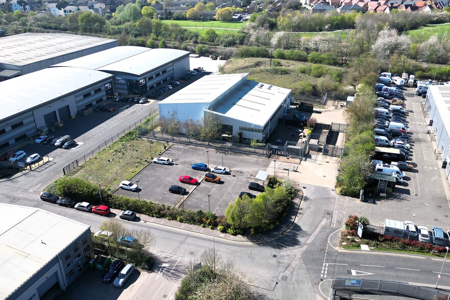 Eastways, Witham to rent - Primary Photo - Image 1 of 3