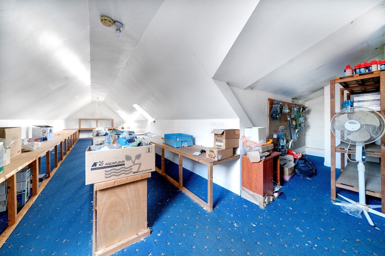 26-30 St Matthew's row, London to rent Interior Photo- Image 1 of 7