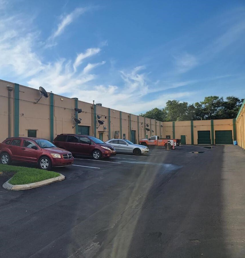 2652 N Orange Blossom Trl, Kissimmee 34744 Retail for Sale