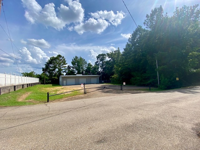 1040 Longleaf Rd, Mccomb, MS for sale - Building Photo - Image 2 of 5