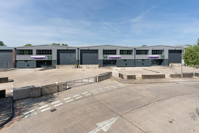 More details for Concord Rd, London - Industrial to Rent