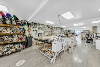 281 Ballards Ln, London to rent Interior Photo- Image 2 of 5