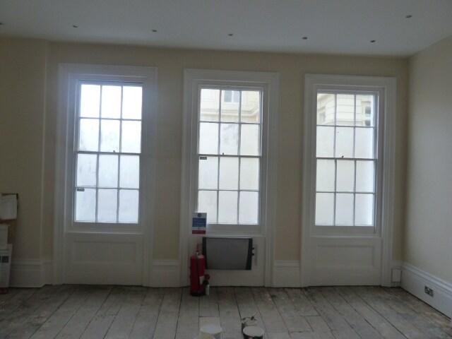 4 Bartholomews, Brighton to rent - Building Photo - Image 2 of 3