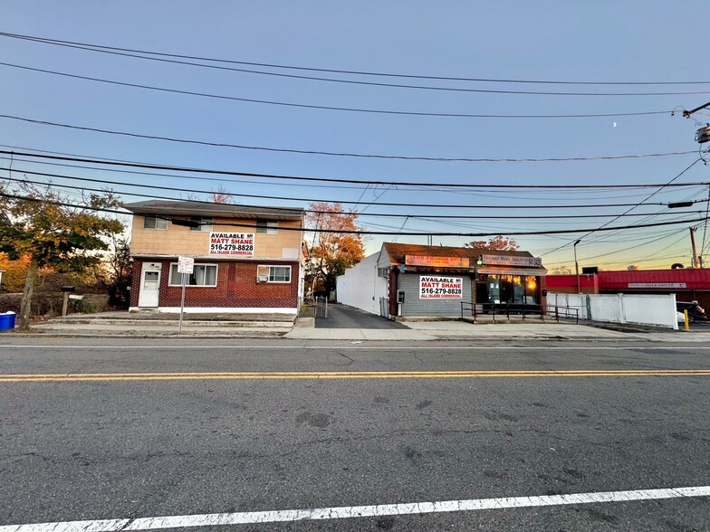 225 & 227 Albany Ave, Amityville, NY for sale - Building Photo - Image 2 of 10