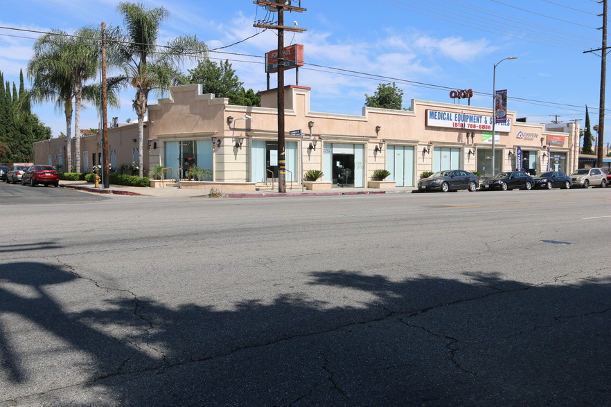 7316 Sepulveda Blvd, Van Nuys, CA for rent - Building Photo - Image 3 of 5