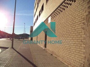 Retail in Cáceres, Cáceres to rent Interior Photo- Image 1 of 4