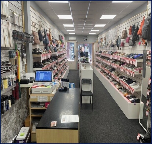 223-225 High St, Arbroath for sale - Interior Photo - Image 3 of 6