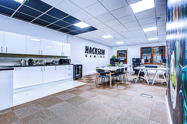 More details for 1A Holywell Hl, St. Albans - Co-working to Rent