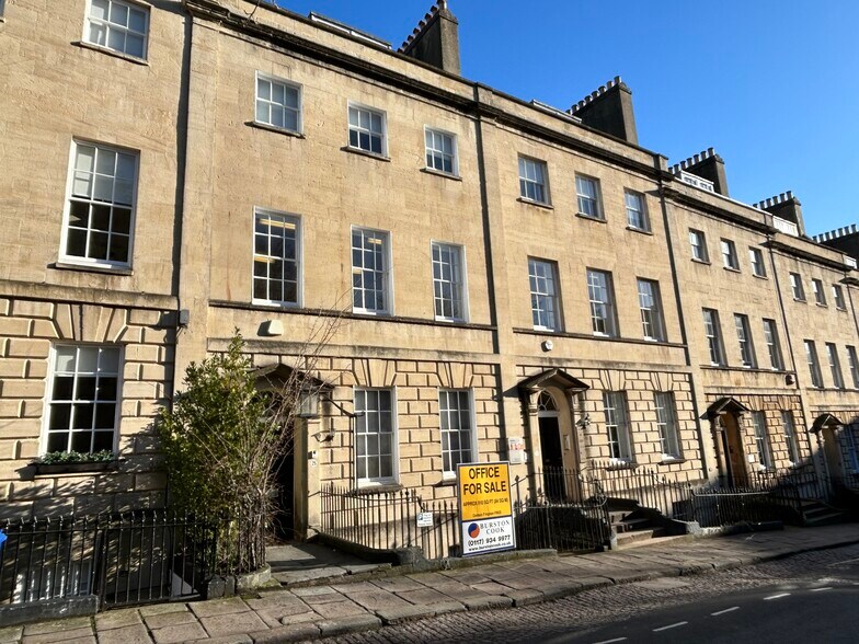25-26 Berkeley Sq, Bristol for sale - Building Photo - Image 3 of 15