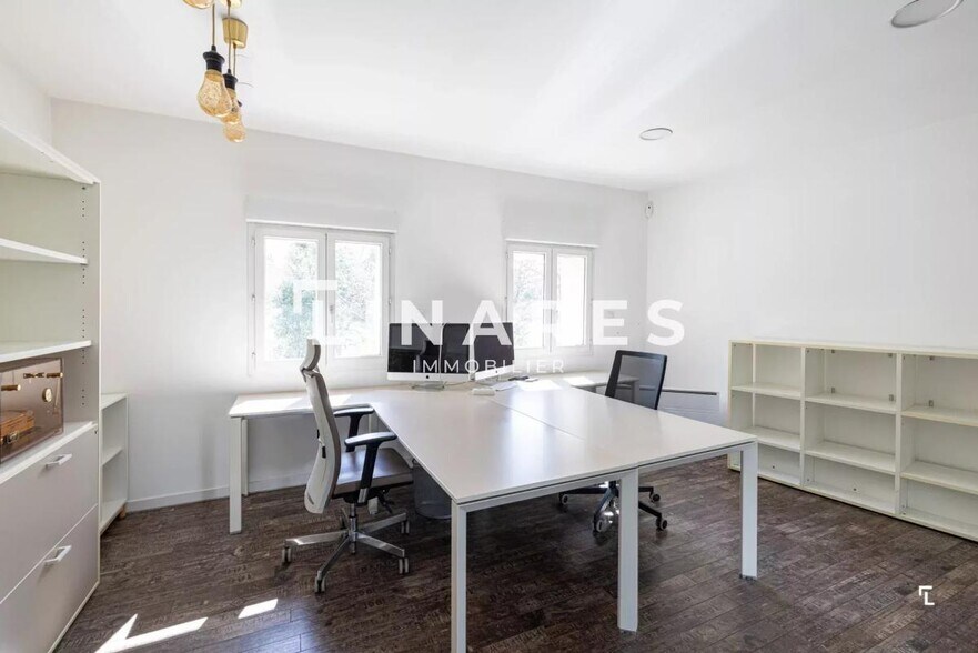 Office in MARSEILLE 11EME to rent - Building Photo - Image 2 of 10