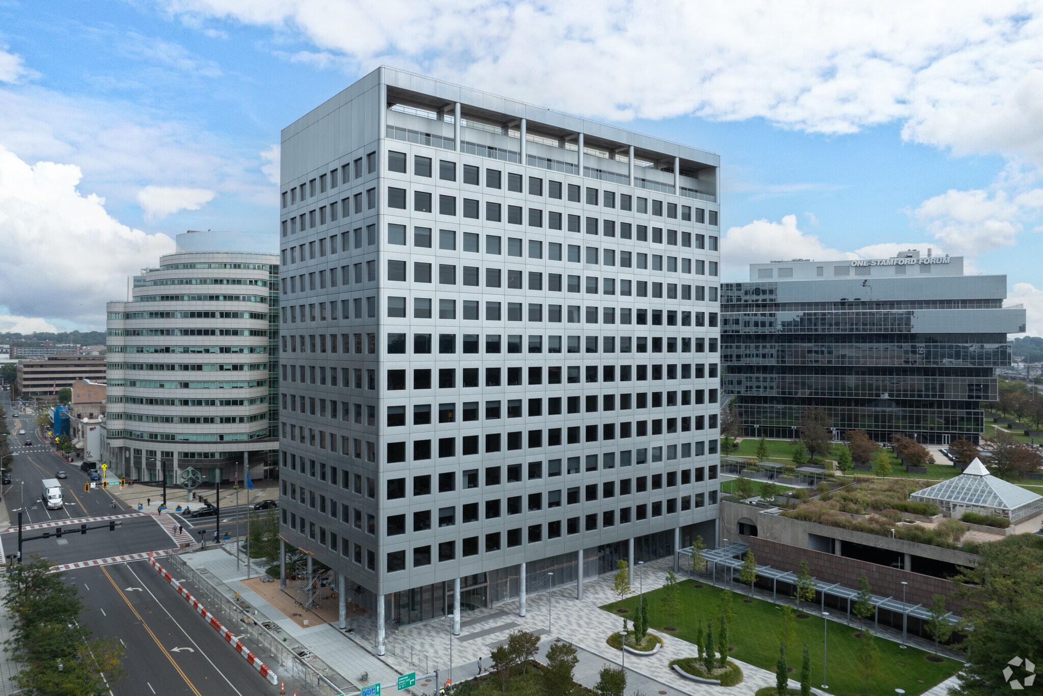 400 Atlantic St, Stamford, CT to rent Primary Photo- Image 1 of 9