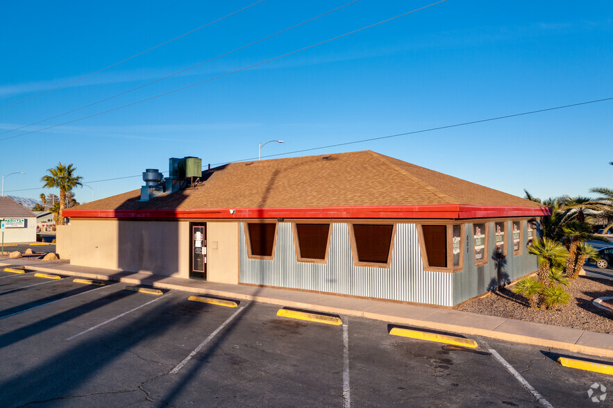 7000-7034 W Charleston Blvd, Las Vegas, NV for rent - Building Photo - Image 2 of 4