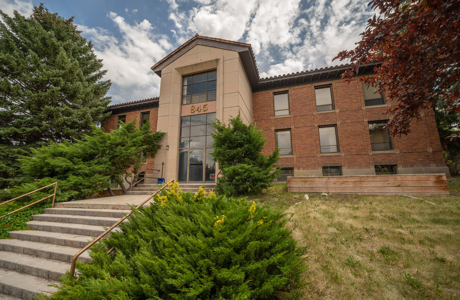 845 W Center St, Pocatello, ID for rent - Building Photo - Image 1 of 5