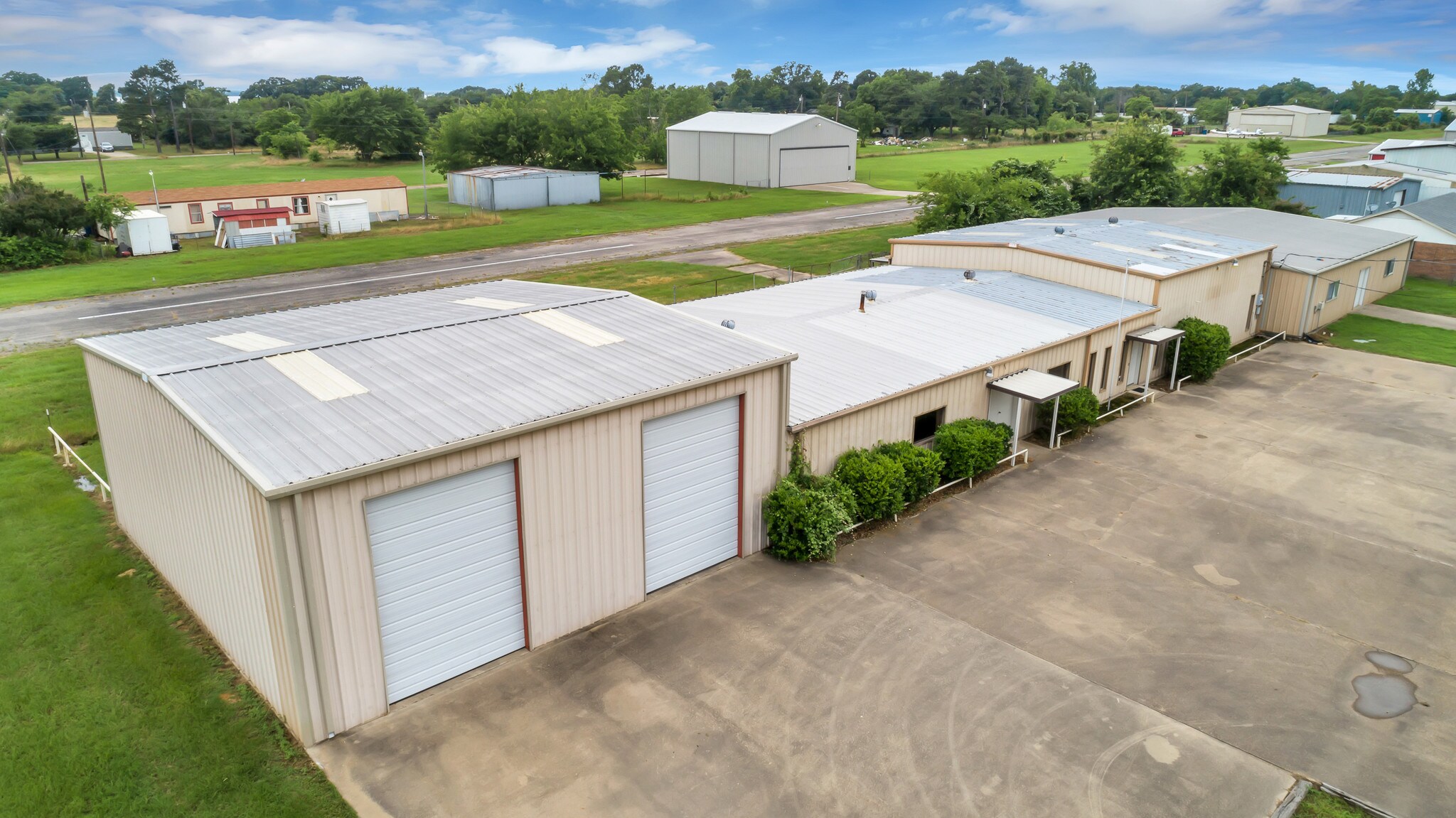 1147 Harbor Point Rd, Gun Barrel City, TX for sale Primary Photo- Image 1 of 1