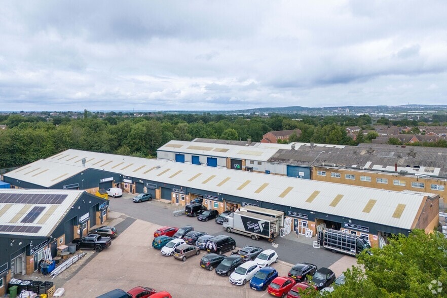 Holly Ln, Walsall to rent - Building Photo - Image 3 of 3