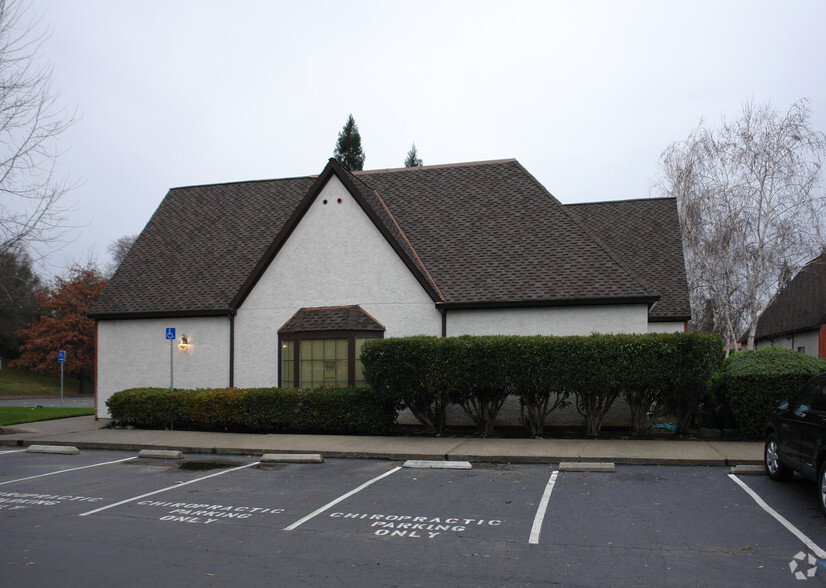 8035 Madison Ave, Citrus Heights, CA for rent - Building Photo - Image 3 of 42