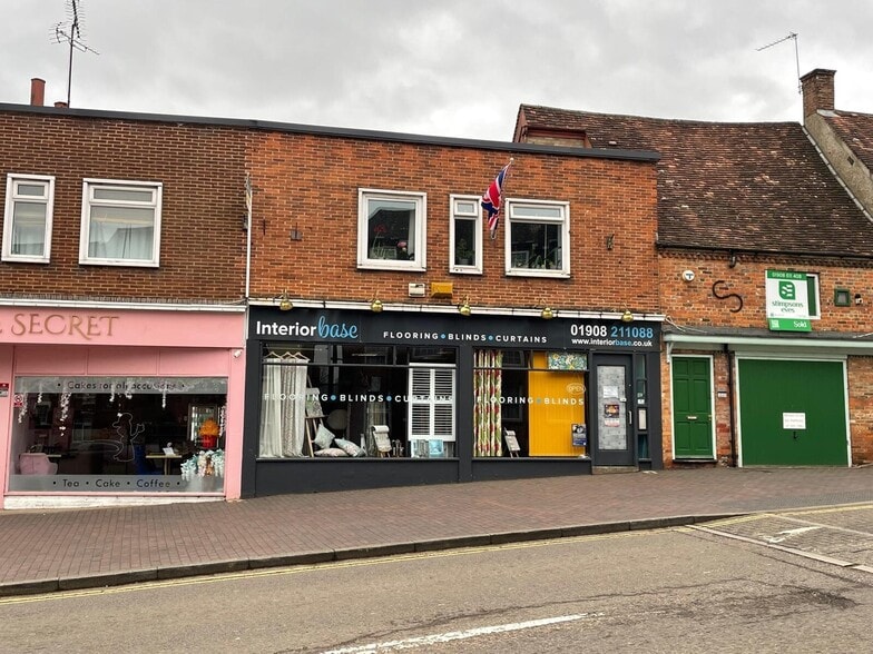 3 High St, Newport Pagnell to rent - Building Photo - Image 1 of 4